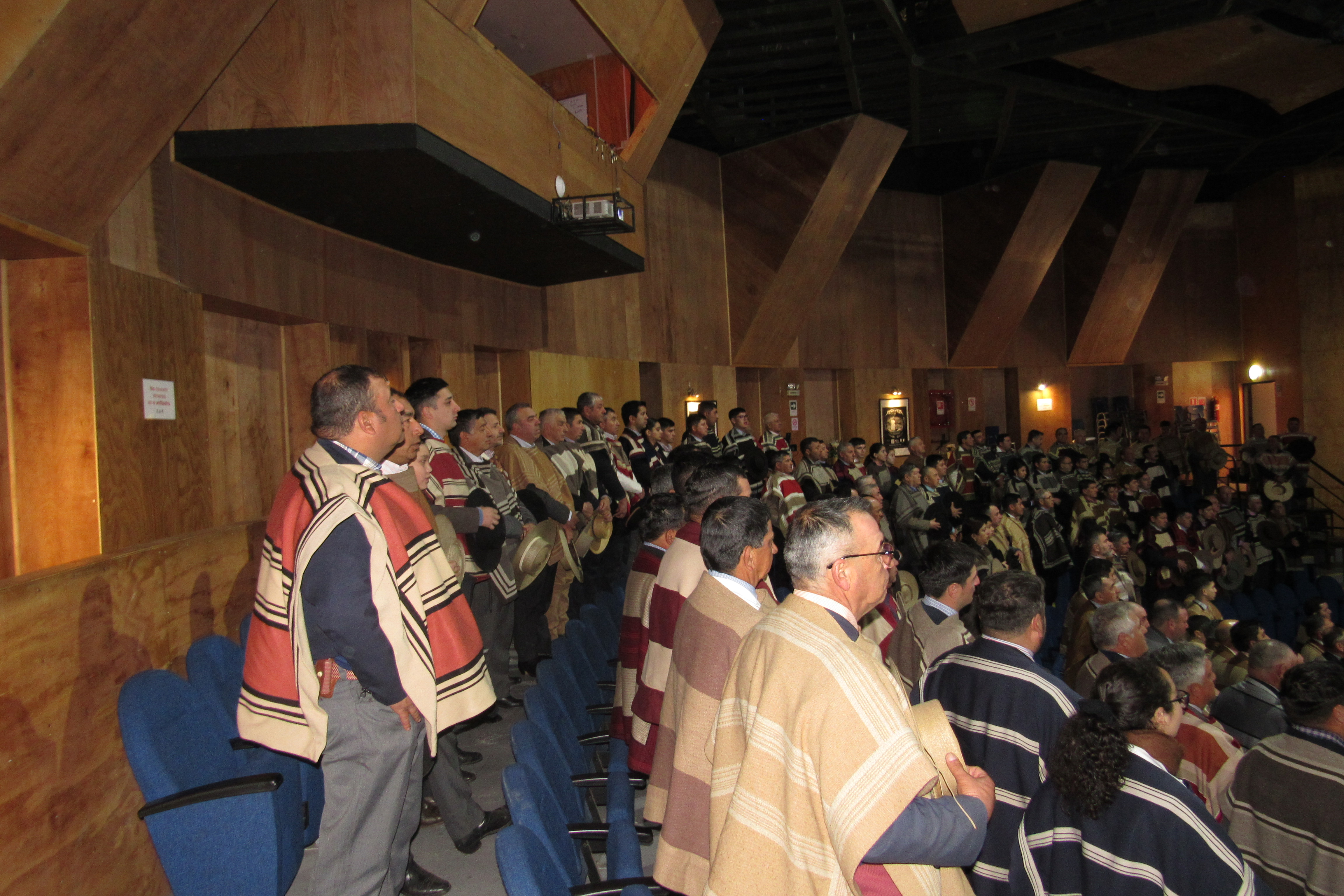 Fotografía 2 del álbum de CHARLA MASIVA EN LA ASOCIACION RIO ÑUBLE