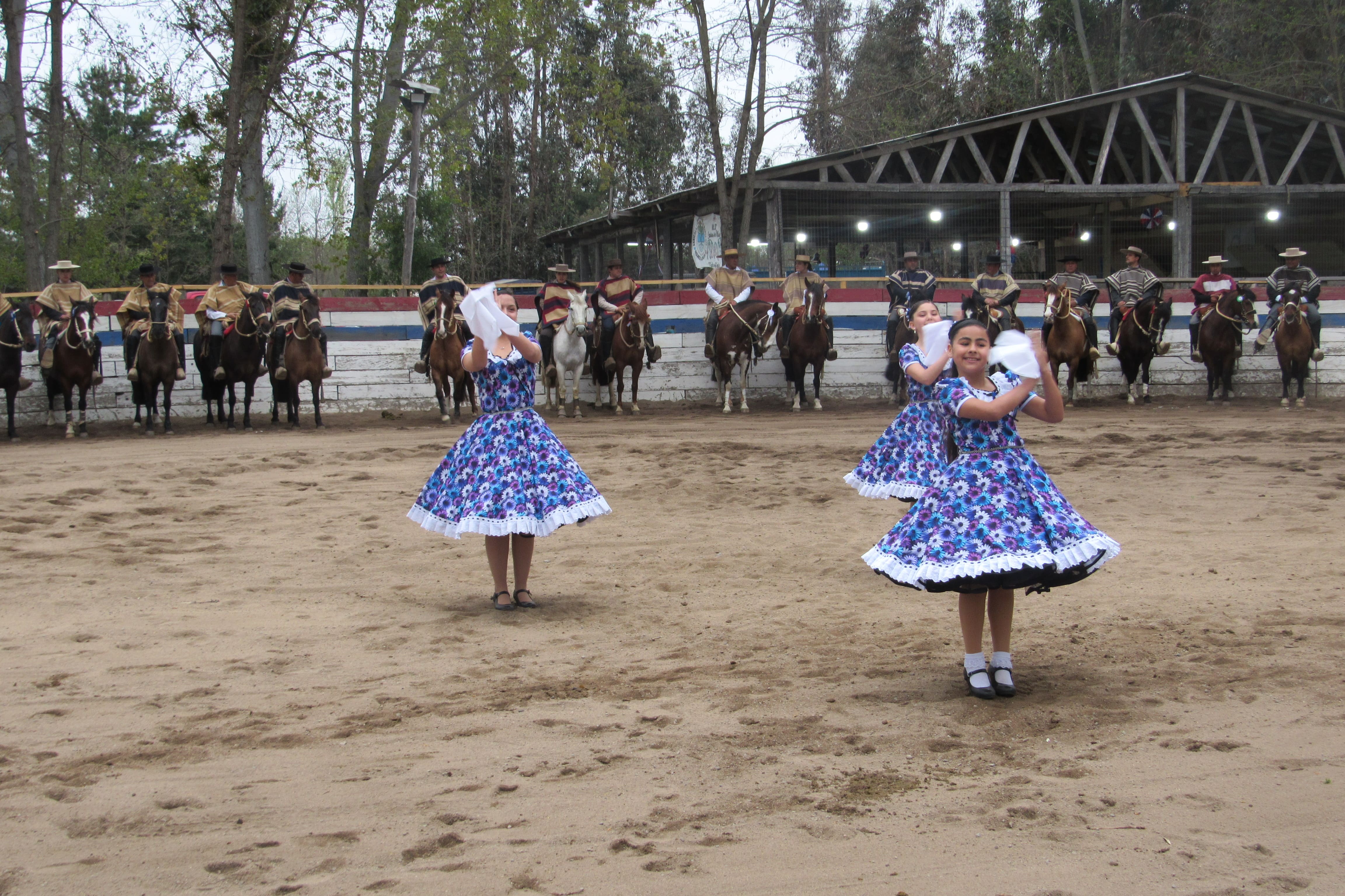 Fotografía 11 del álbum de Arranca la temporada en la asociación San Javier, con el club Flor Del Llano